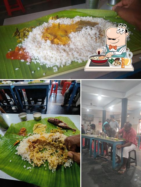 Fried rice at Devi Vilasam Hotel / Auditorium
