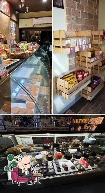 Check out how BAKE MY DAY looks inside