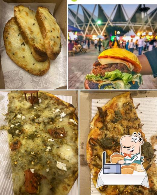 Garlic bread at Fat Guy's Kitchen