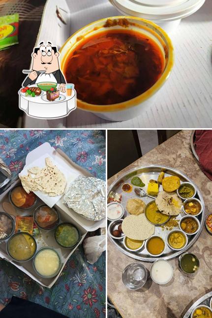 Hot and sour soup at Panch Shahi Pakwan Thali Restaurant