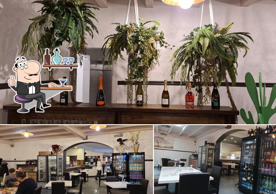 Tra le varie cose da Ristorante Pizzeria Da Mimmo si possono trovare la interni e bevanda