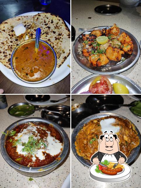 Chicken tikka at Baldev da dhaba