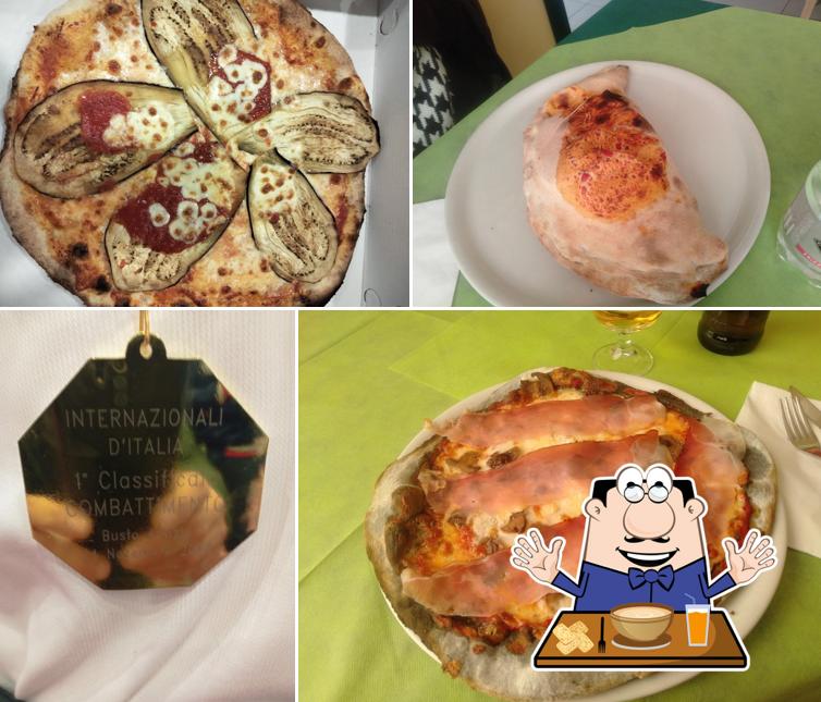 Cibo al Pizzeria Da Ciro E Sapori Di Casa