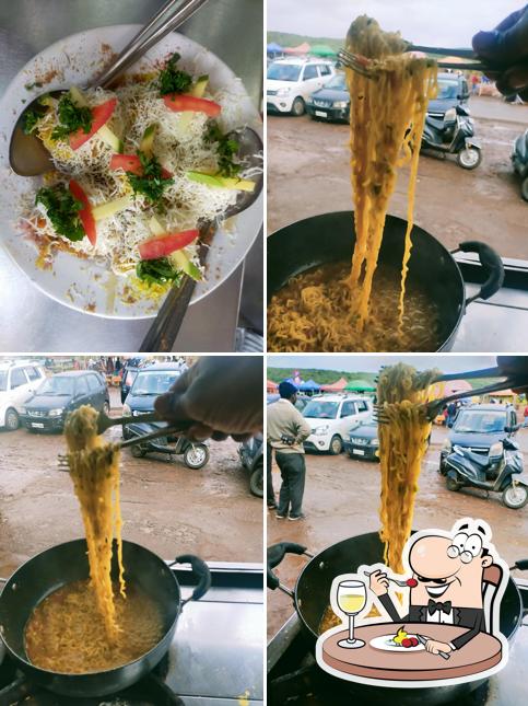 Food at Bombay Bhel