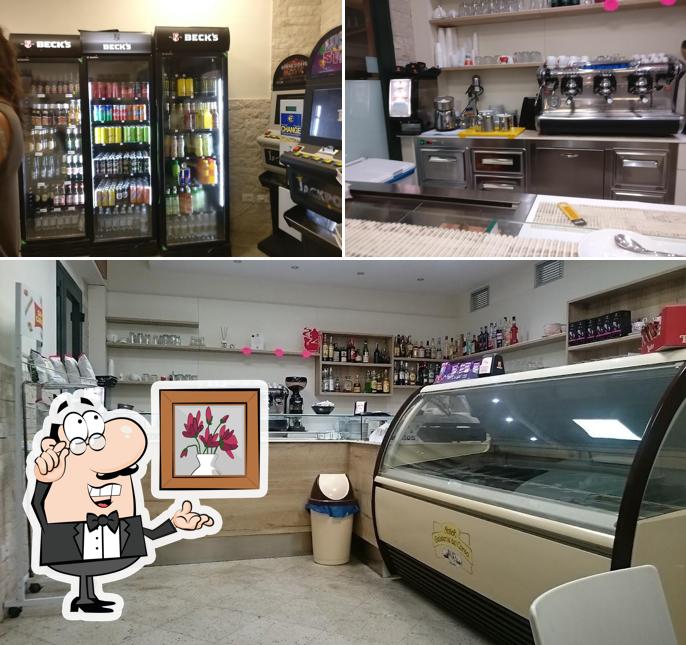 Gli interni di Bar Rita