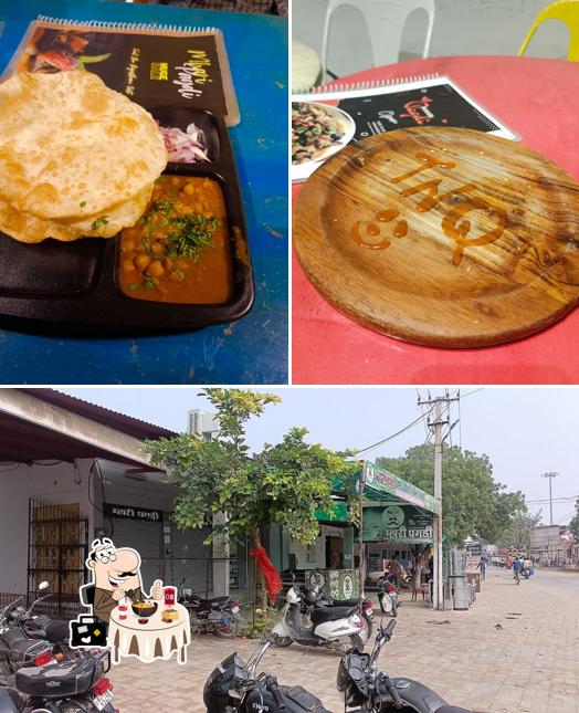The photo of Mhari pagdi Cafe’s food and exterior