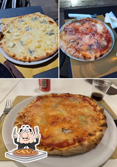Commandez des pizzas à Curcuma Risto Bar
