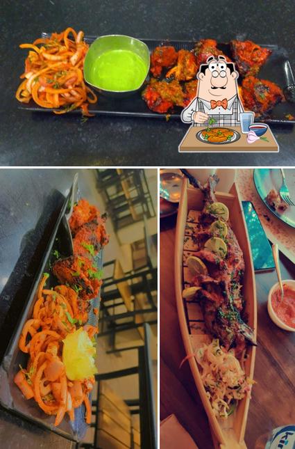 Chicken wings at Hotel Jaihind Darbar