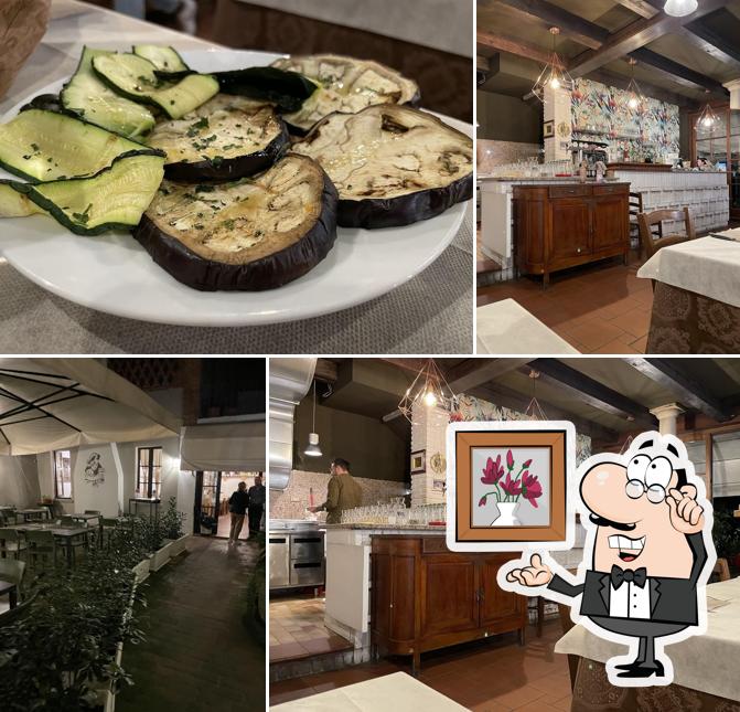 Siediti a un tavolo di Pizzeria Ristorante Antica Corte