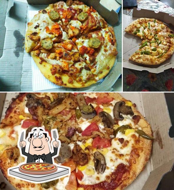 Try out various kinds of pizza