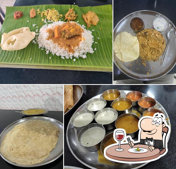 Food at Hotel Ganapathi Bhavan