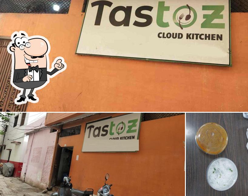 The exterior of Tastoz Pure Veg