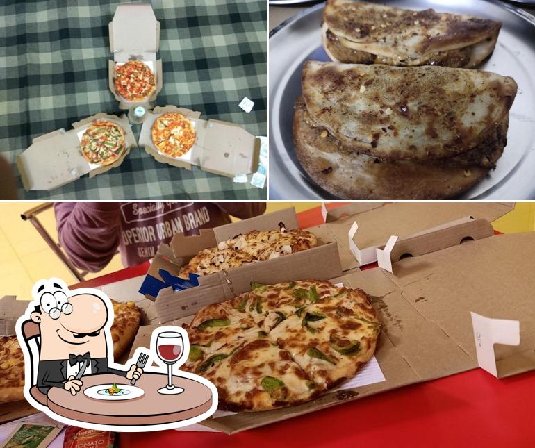 Food at Domino's Pizza City Mall 36, Bilaspur