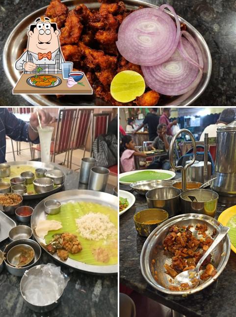 Chicken wings at Royal Coffee Dosai Corner