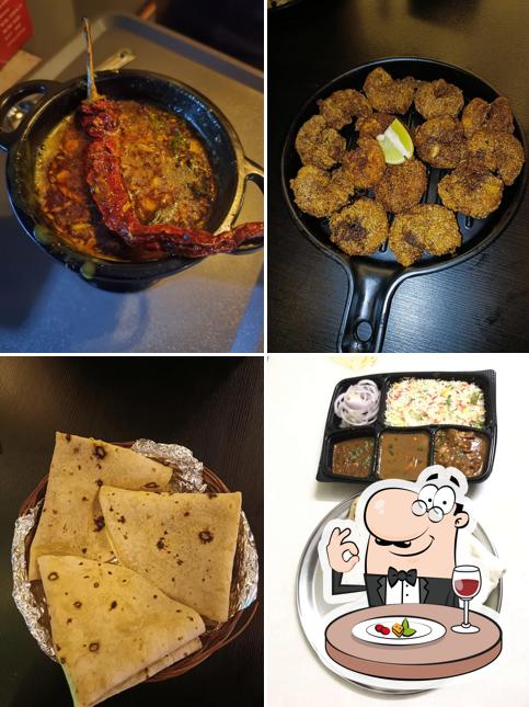 Food at Mom's Kitchen