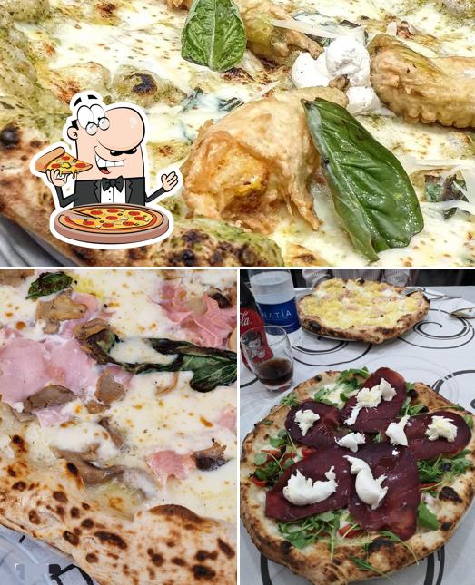 A Il Testone, puoi ordinare una bella pizza