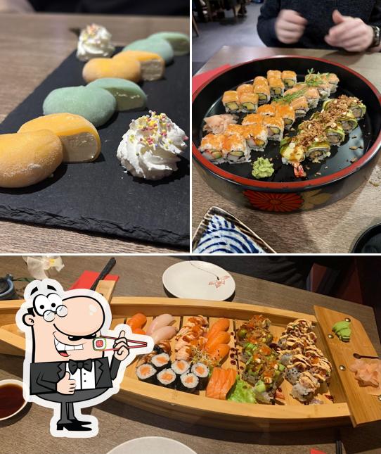 {Restaurant_name} serve piatti di sushi