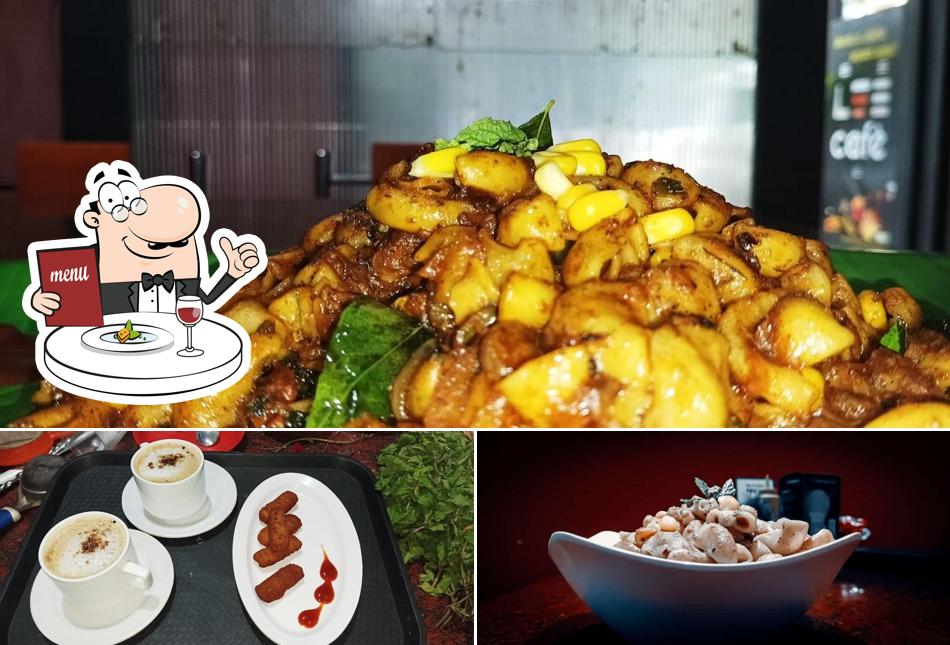 Food at Lee Cafe