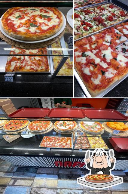 Scegli una pizza a Nafè 55