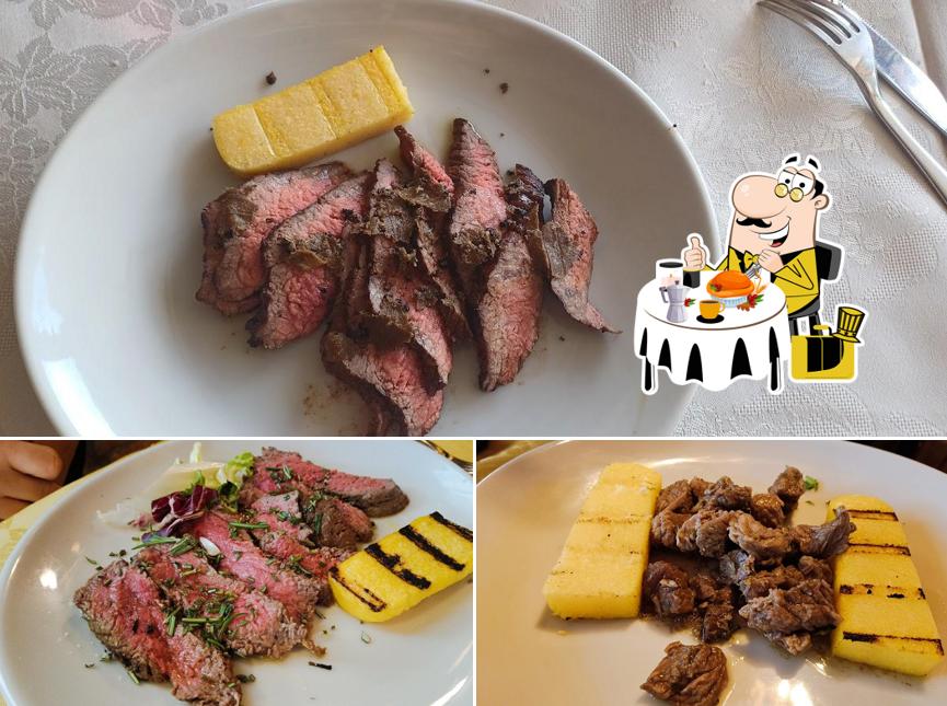 Platti al Trattoria Montevendevolo