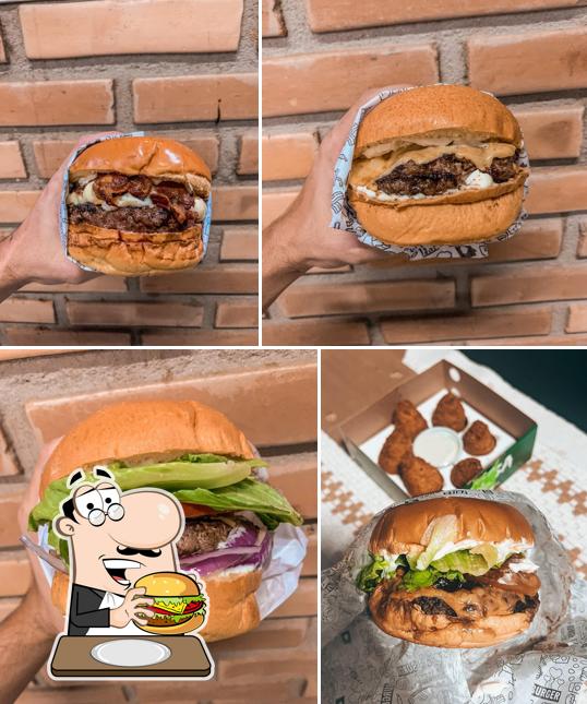 Delicie-se com um hambúrguer no Brasa Burguer Hamburgueria Suzano