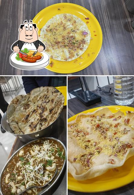 Food at Gokul Veg Plaza