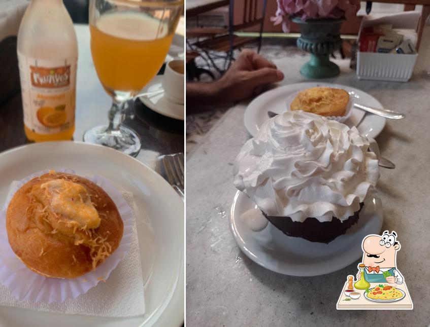 Comida em Café da Paz