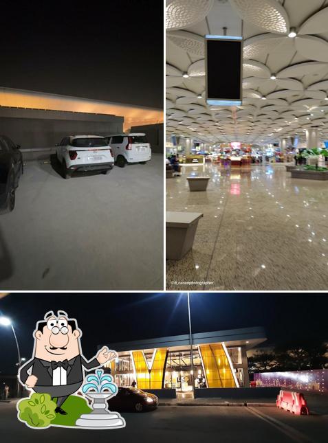 The exterior of McDonald's Mumbai Airport T2