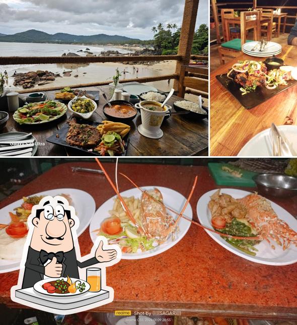 Meals at The Best Location - Upper Deck Cafe