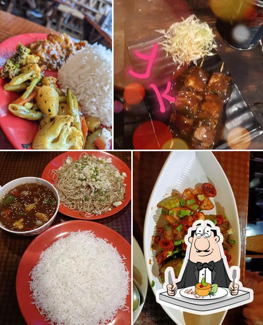 Food at Sam' cafe