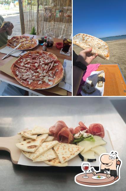 Platti al PIADINERIA BAR CICAS