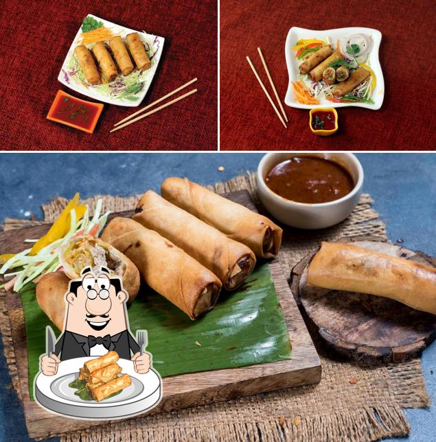 Spring rolls at Yo! Dimsum