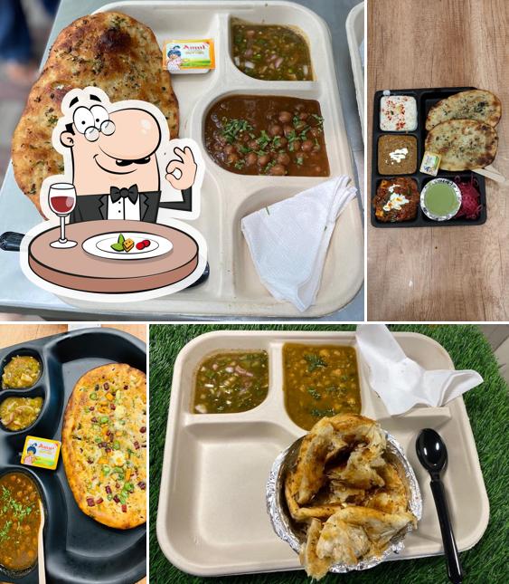 Food at Kulcha Ambarsariya Da