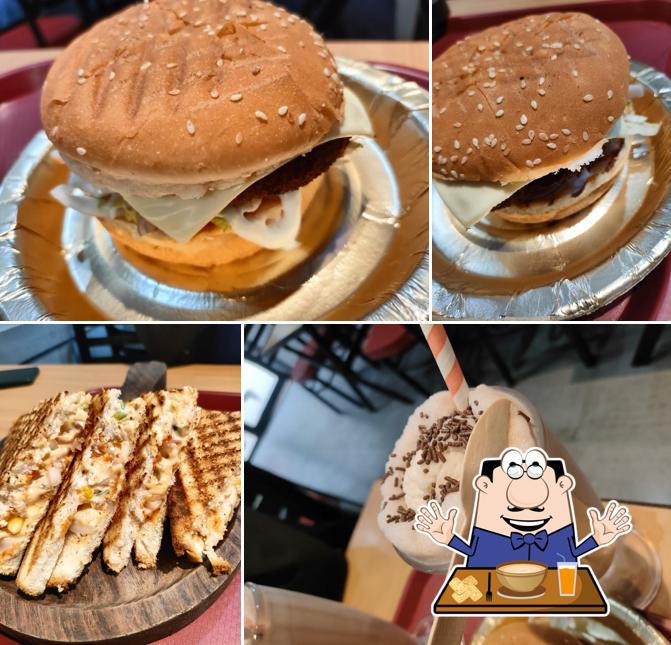 Meals at Roots Cafe- Best in Pizza,Momos,Burgers,wraps,shakes,Fries, South Indian Food, Best in Masala dosa, Idli, Vada