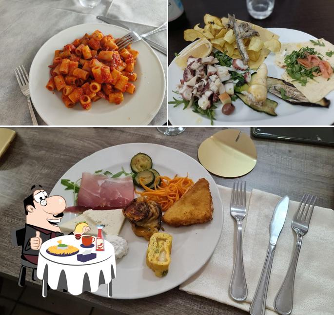 Piatto di formaggi al Osteria Ristorante Titina