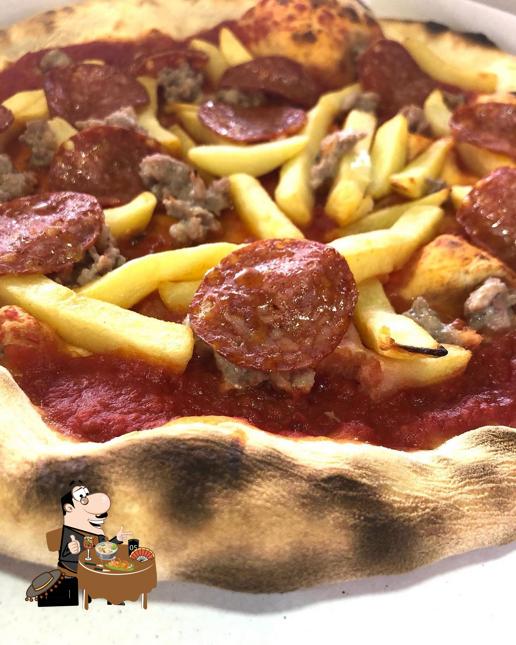Cibo al Pizzeria il mastro