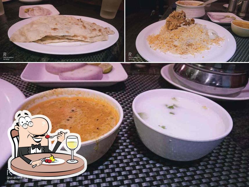 Meals at Sri Aaswadh