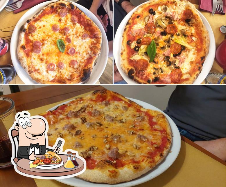 A Fauglia Pizzeria Pizzicotto, puoi goderti una bella pizza