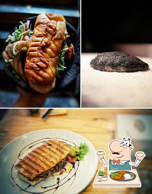 Meals at Manna Kitchen Goa