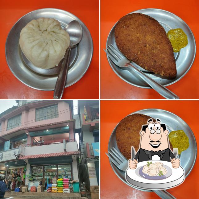 Dumplings at Fast Food Centre