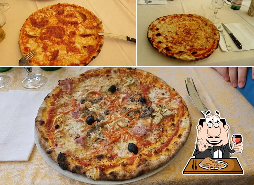 Ordina una pizza a Ristorante Pizzeria Bolongaro