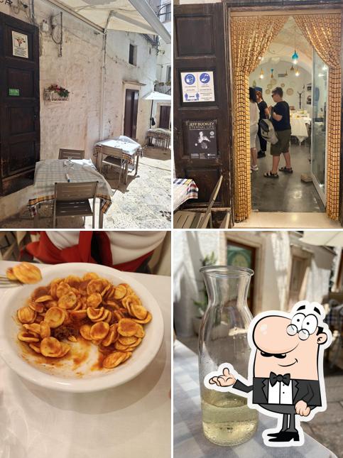 Dai un'occhiata agli interni di La Taverna Del Duca