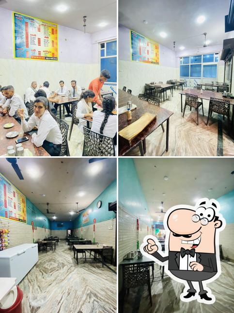 Check out how Pahalwan Dhaba Family Resturant looks inside