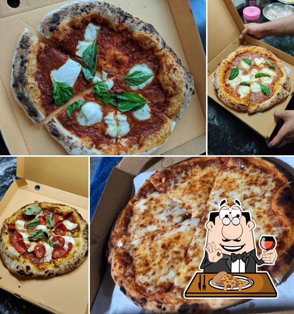 Order different variants of pizza