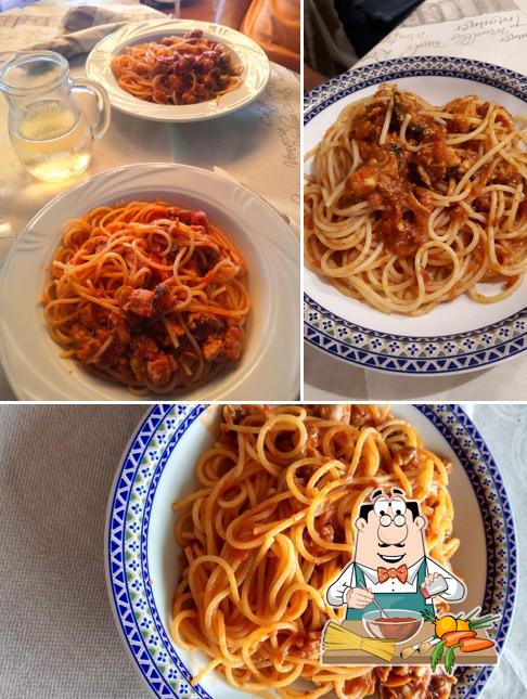 Spaghetti alla bolognese al Bar Ristorante La Grotta