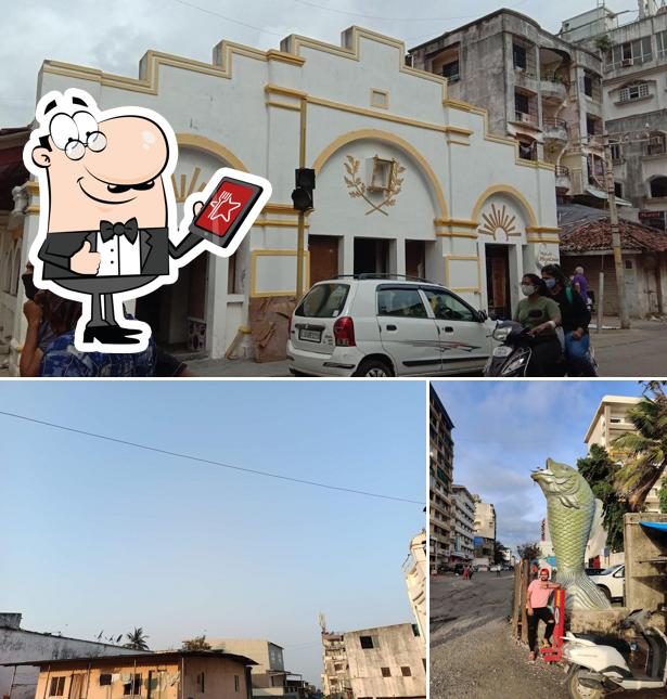 You can get some fresh air at the outside area of Hotel Gurukripa Daman