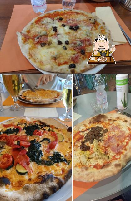 Scegli una pizza a La Marianna Ristorante