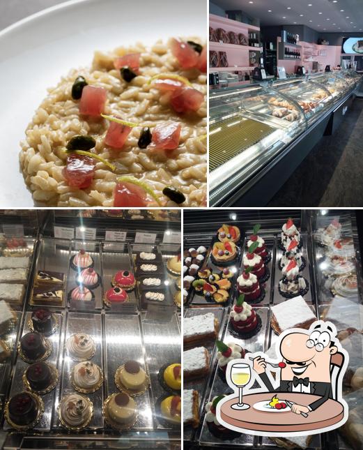 Platti al Pasticceria Regina Lucca