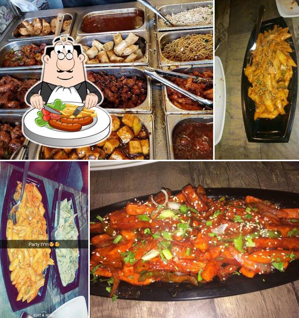 Food at DELHI STREET'S RESTAURANT