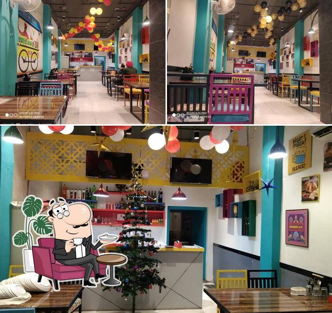 The interior of Chaat Ka Chaska